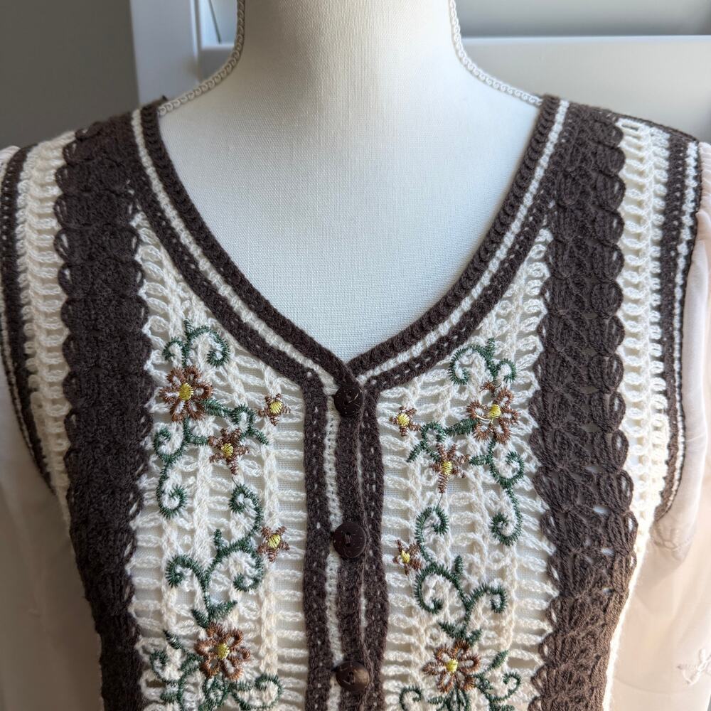 CIDER Crochet Knit Top Embroidered Floral Long Sleeve Boho Cropped Blouse Small - Picture 7 of 9